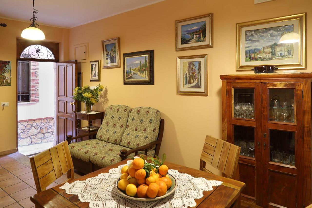 شقة Casa Antico Borgo Cuseni تاورمينا المظهر الخارجي الصورة
